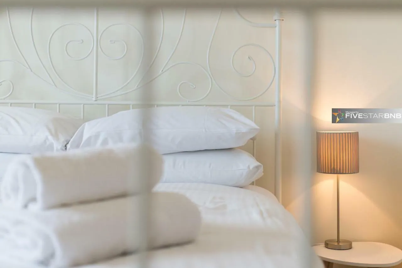Smart Royal Mile Apartment Edinburgh